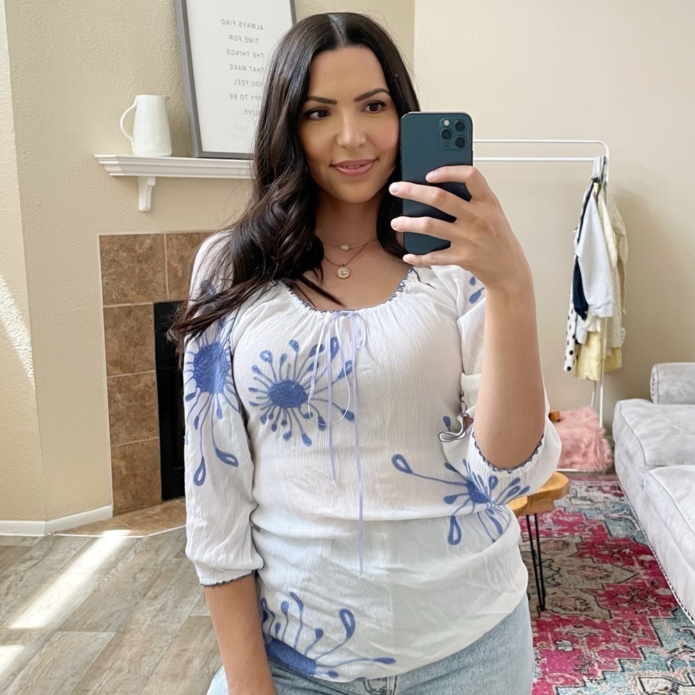 Poupette St. Barth White Cotton Blouse with Blue embroidery